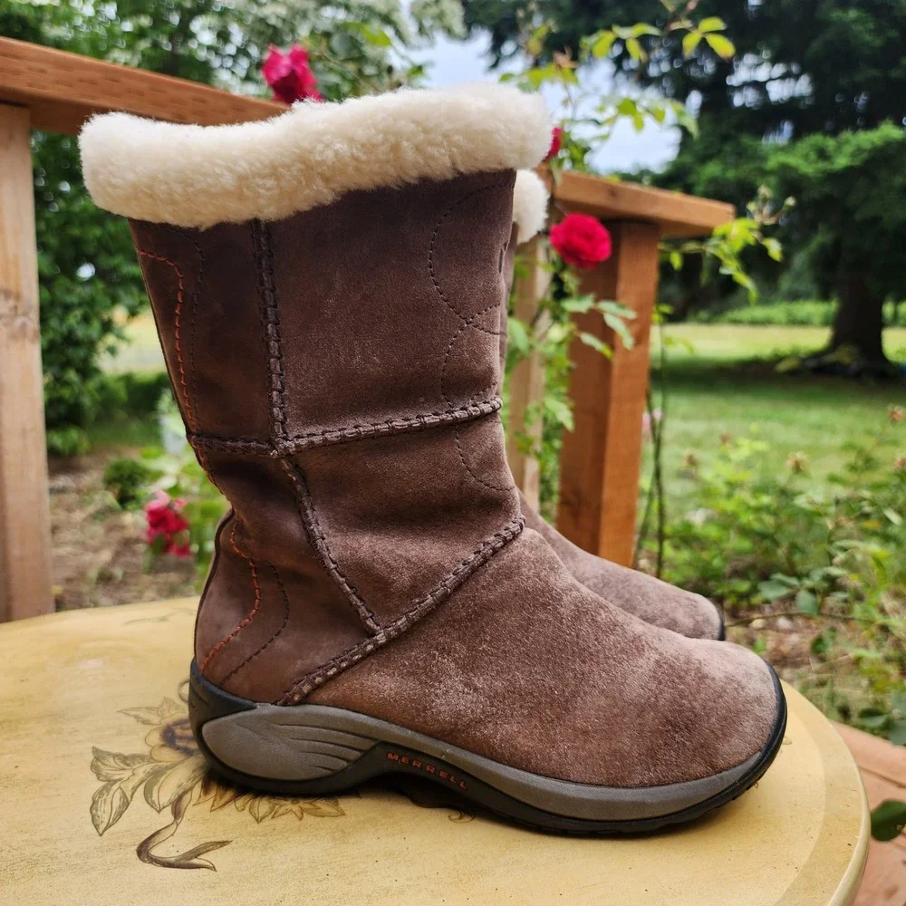 Merrell‎ Sz 6 Brown Suede Tall Mid Calf Winter Boots Scandinavian Cottagecore